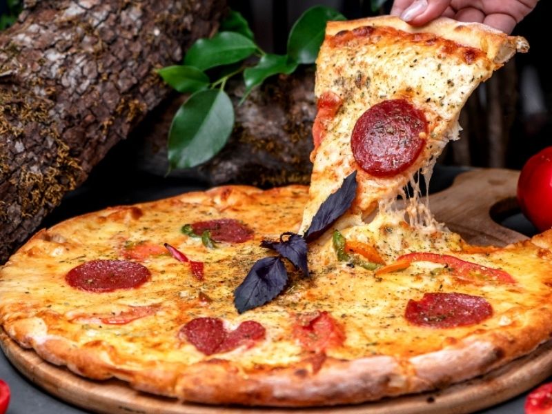 PIZZA PARA 2 PESSOAS (ATÉ 2 SABORES)